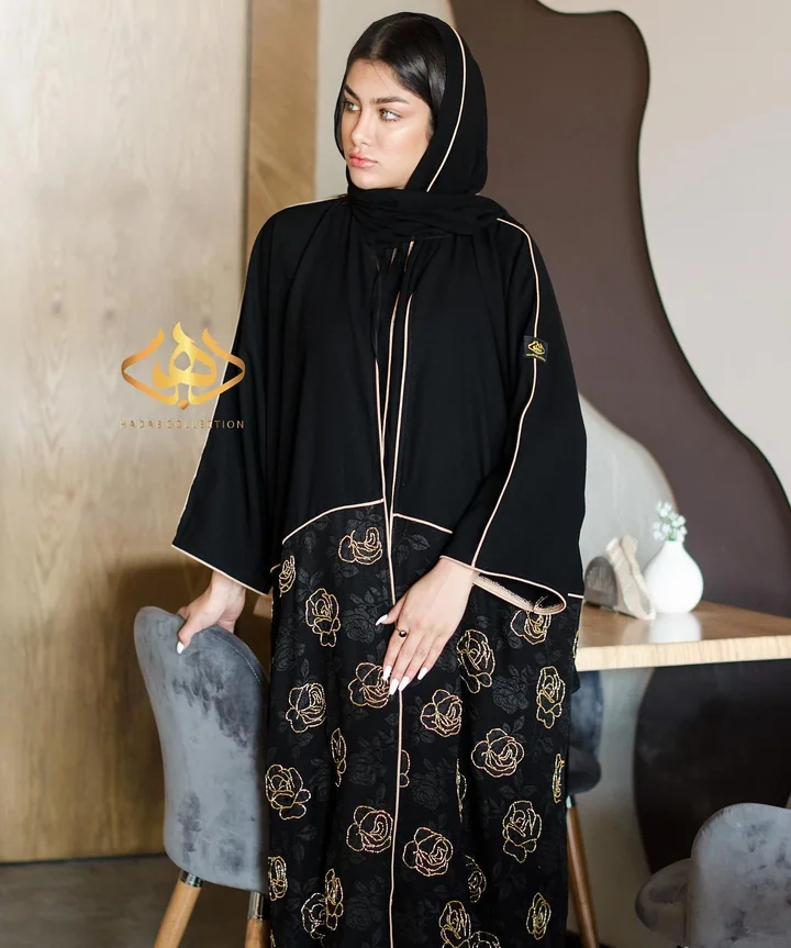 عباية بتفاصيل خرز — 031