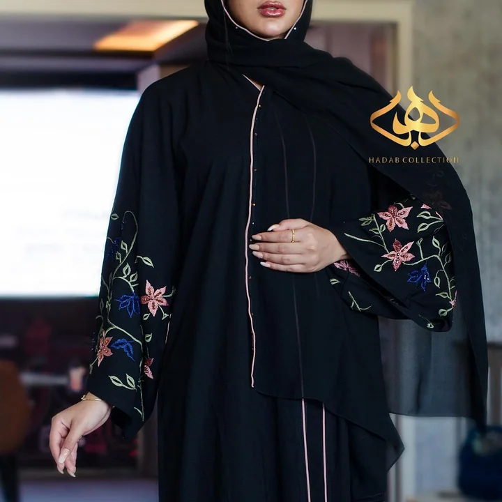 عباية مطرّزة — H047