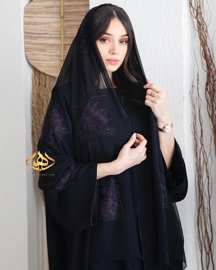 عباية مطرّزة — HDB019