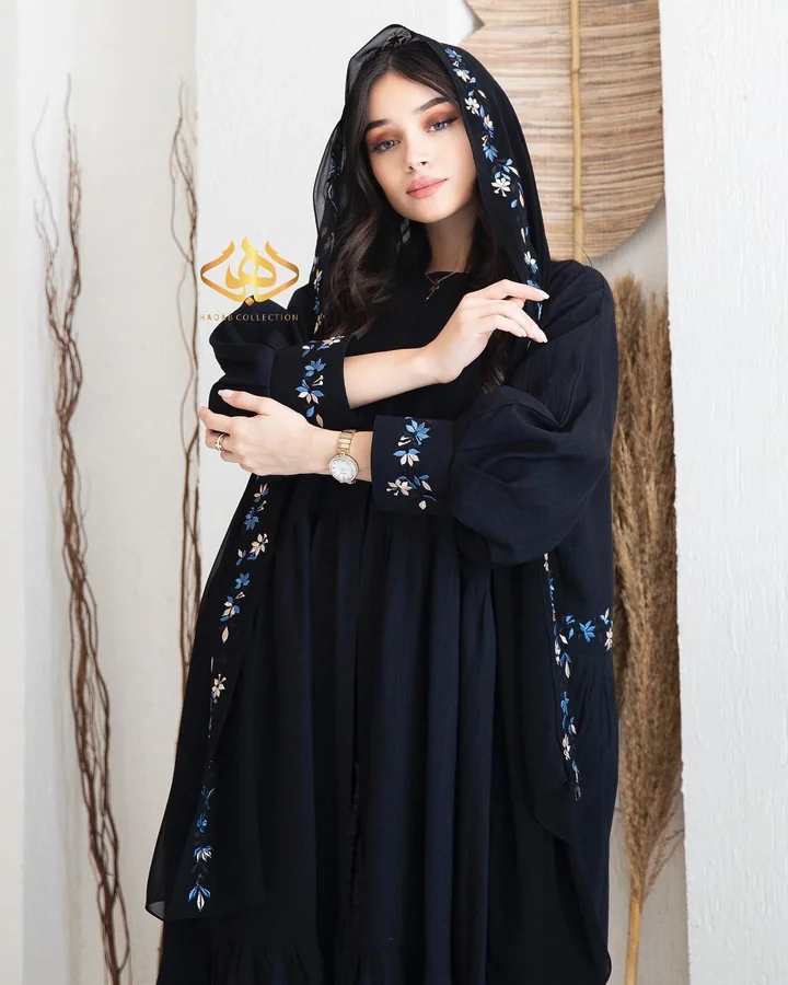 عباية لينن مطرّزة — HDB028