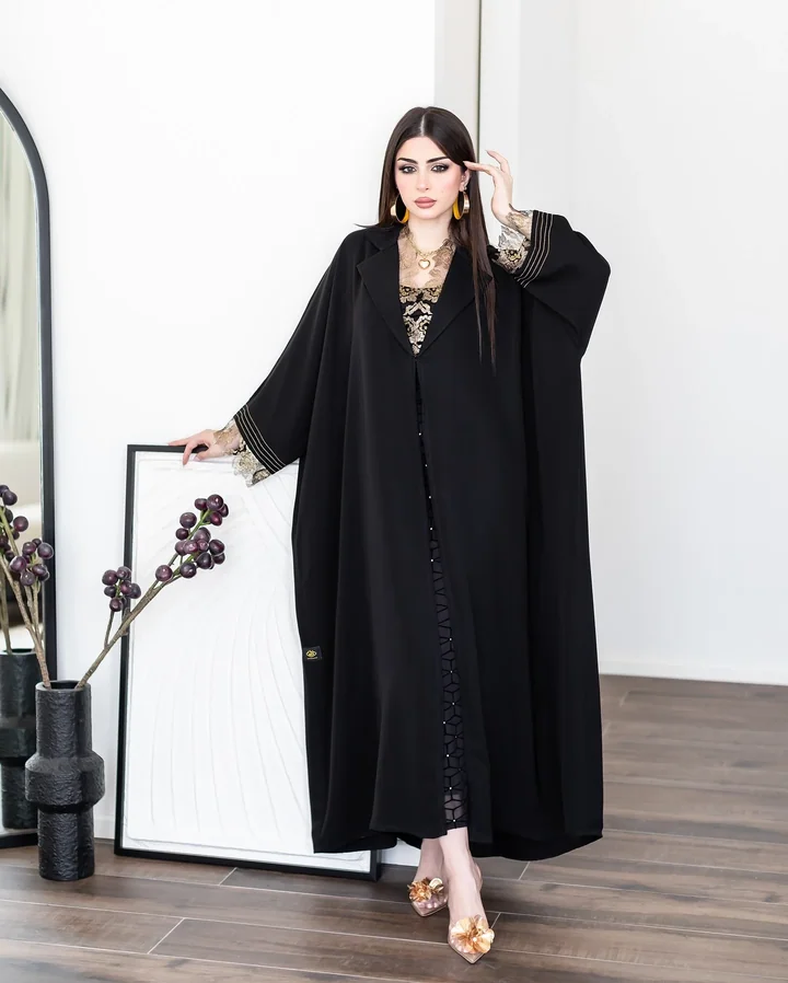 عباية ندى بتفاصيل دانتيل — HDB138